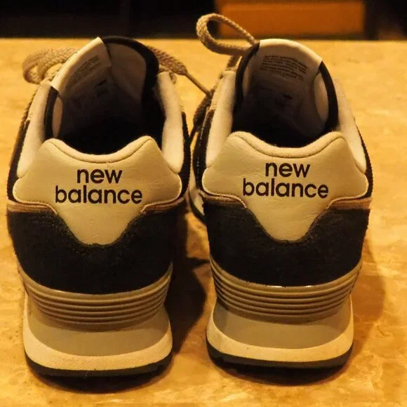 New Balance 574 - Picture 2 of 5